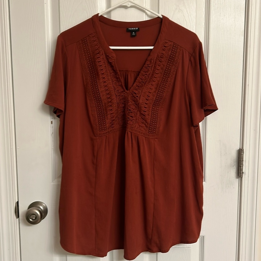 torrid Rust Orange Crinkle Gauze Flutter Sleeve Vneck Blouse Rayon-blend Size 12